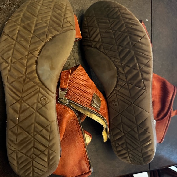 Miz Mooz Forge Rust colored Sandals Size 39 - Picture 5 of 7